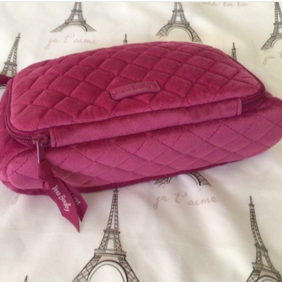 💐Plush Vera Bradley Compact Organizer in Majestic Pink/Felicity Paisley Pink - Picture 5 of 5